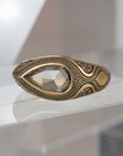 Sinuous Signet